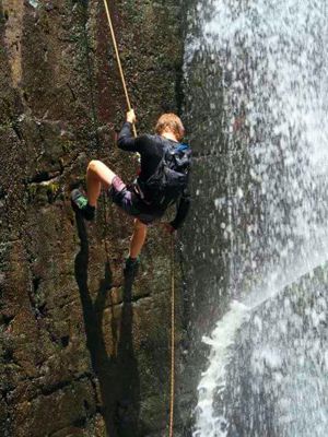 abseil_canyoning_waterfall_matt matt canyoning